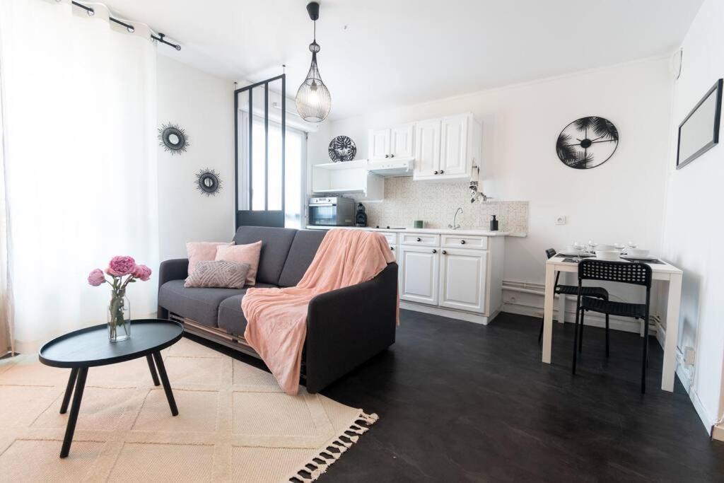 Le Yin-yang Proche De Paris Apartamento *