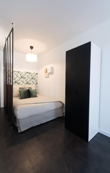 Le Yin-yang Proche De Paris